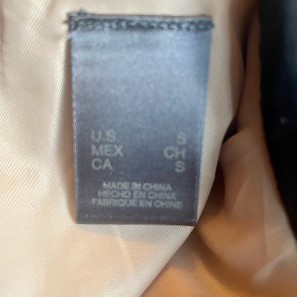 Liz Claiborne Ladies Vest, small - Picture 5 of 6